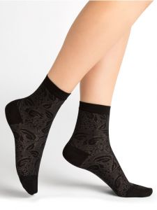 Damen Socken mit Blumenmuster aus 71% Seide in Schwarz von Bleuforêt